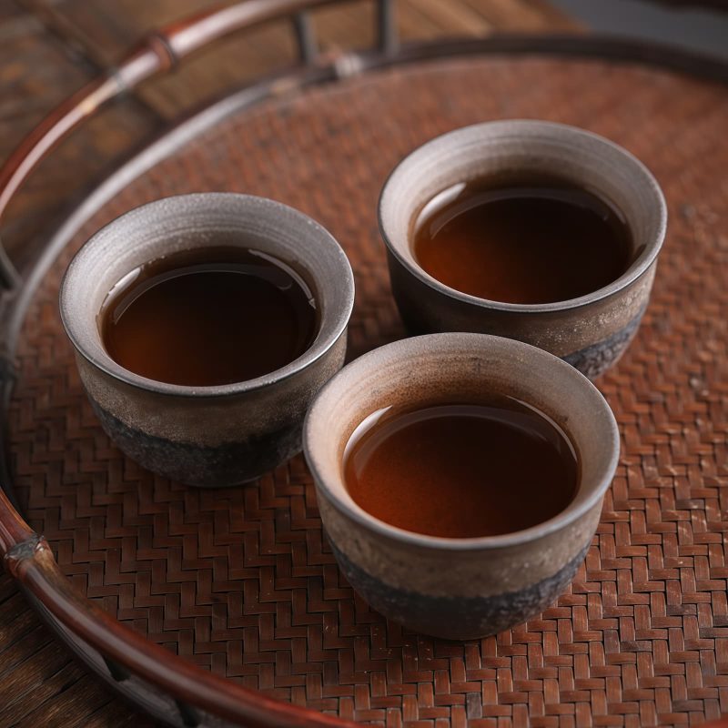فنجان شاي كونغ فو سيراميك مخطط Ceramic Striped Kung Fu Teacup