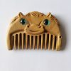 مشط جيبي من خشب الصندل الأخضر حسب الأبراج الصينية Chinese Zodiac Green Sandalwood Portable Comb