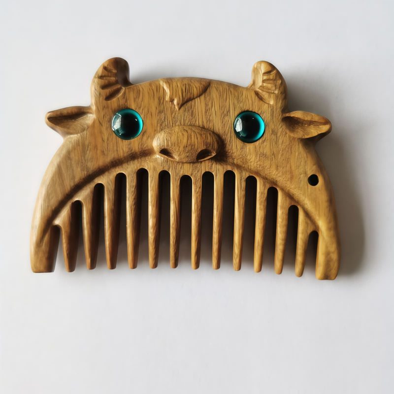 مشط جيبي من خشب الصندل الأخضر حسب الأبراج الصينية Chinese Zodiac Green Sandalwood Portable Comb