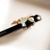دبوس شعر مبارك من خشب الأبنوس وقشرة الصدف Ebony Shell Blessing Hairpin