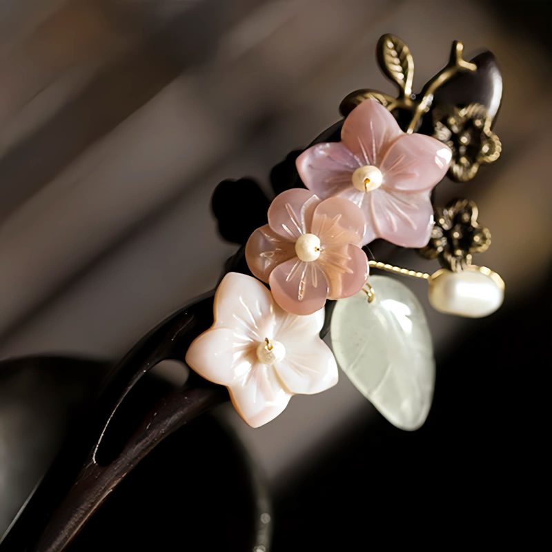 دبوس شعر مبارك من خشب الأبنوس وقشرة الصدف Ebony Shell Blessing Hairpin