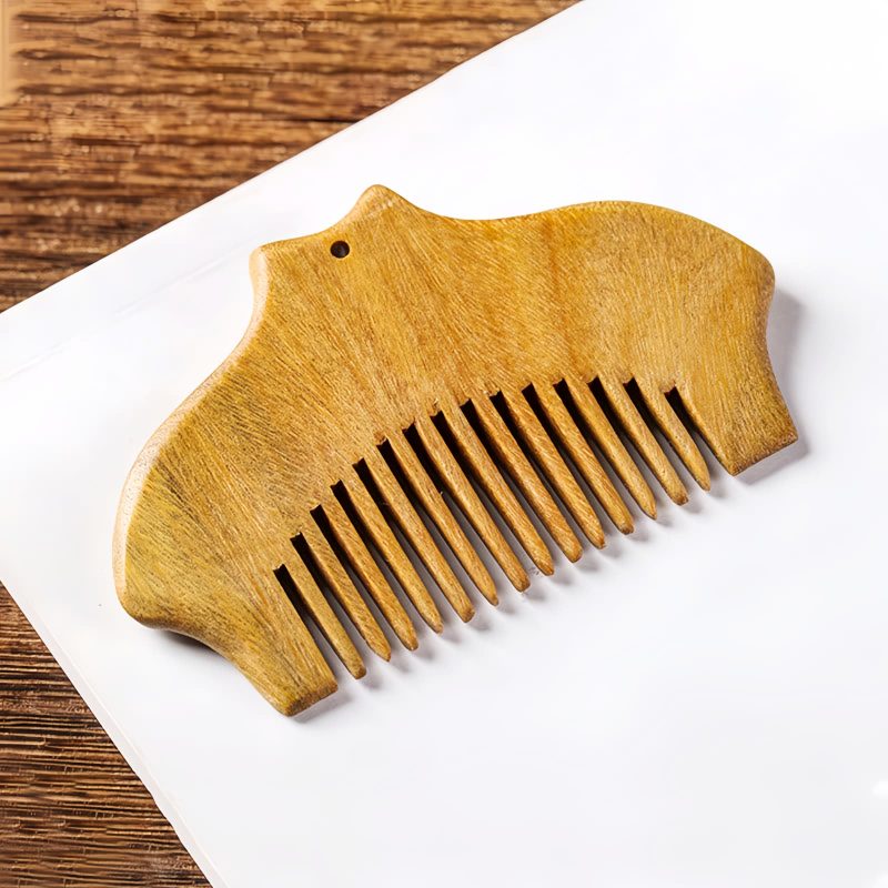 Peine Tallado con Flores de Sándalo Verde Green Sandalwood Floral Engraved Comb