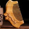 Peine Tallado con Flores de Sándalo Verde Green Sandalwood Floral Engraved Comb