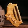 Peine Tallado con Flores de Sándalo Verde Green Sandalwood Floral Engraved Comb