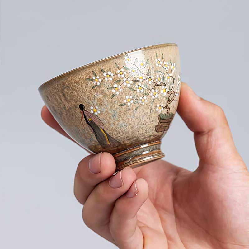Cangkir Teh Porcelain Ru Kiln Jingdezhen dengan Desain Gadis Hanfu Jingdezhen Ru Kiln Porcelain Teacup with Hanfu Girl Design