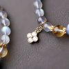 Pulseira Natural de Pedra da Lua com Pingente de Flor Natural Moonstone Flower Charm Bracelet