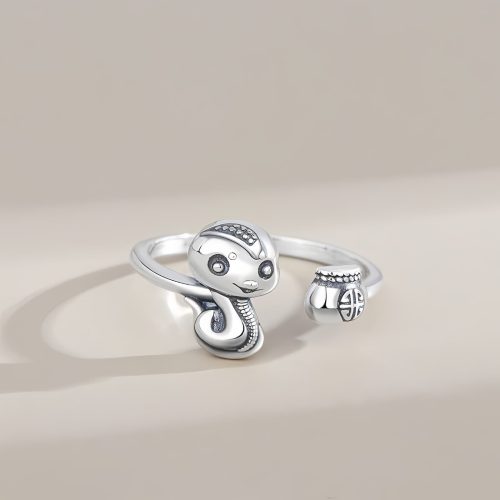 Anillo Ajustable de Serpiente del Zodiaco Chino en Plata 925 Anillo Ajustable de Serpiente del Zodiaco Chino en Plata 925