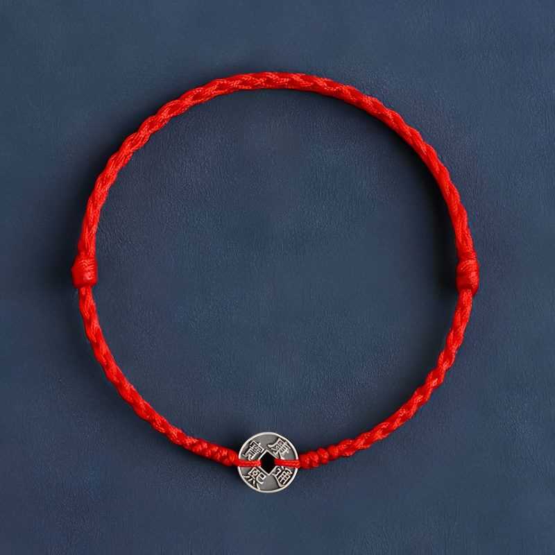 سوار يد من الفضة عيار 925 مزينًا بخمس عملات إمبراطورية للحماية 925 Silver Five Emperor Coins Protection Bracelet