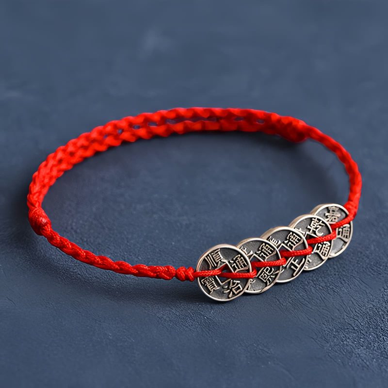 سوار يد من الفضة عيار 925 مزينًا بخمس عملات إمبراطورية للحماية 925 Silver Five Emperor Coins Protection Bracelet