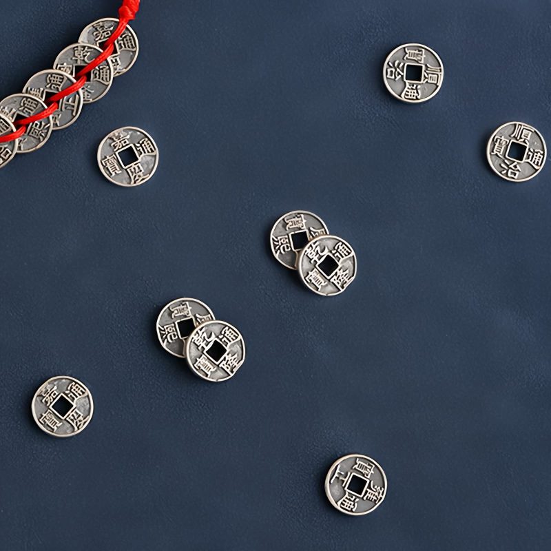 سوار يد من الفضة عيار 925 مزينًا بخمس عملات إمبراطورية للحماية 925 Silver Five Emperor Coins Protection Bracelet