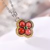 قلادة الحماية من الفضة الإسترليني 925 مع حجر الجارنيت على شكل برسيم بأربع أوراق 925 Silver Garnet Four-leaf Clover Protection Necklace
