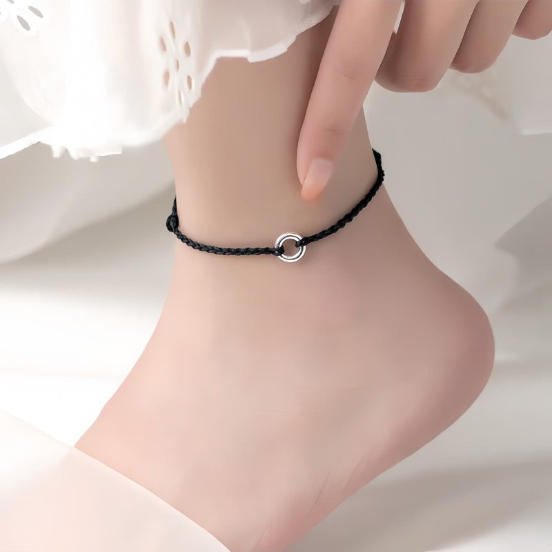 أسورة فضة عيار 925 على شكل عقدة السلام 925 Silver Peace Knot Anklet