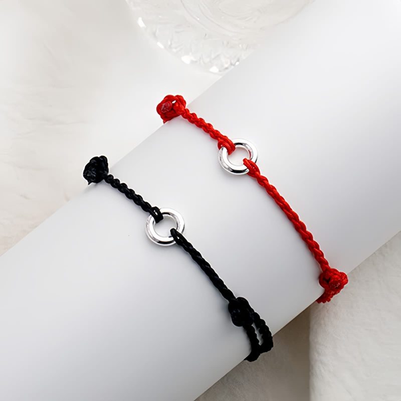 أسورة فضة عيار 925 على شكل عقدة السلام 925 Silver Peace Knot Anklet