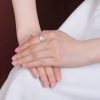 Anillo de Loto 'Om Mani Padme Hum' en Plata de Ley 999 999 Sterling Silver Lotus 'Om Mani Padme Hum' Ring