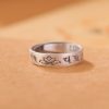 Anillo de Loto 'Om Mani Padme Hum' en Plata de Ley 999 999 Sterling Silver Lotus 'Om Mani Padme Hum' Ring