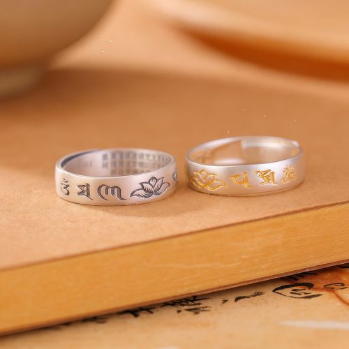 Anillo de Loto 'Om Mani Padme Hum' en Plata de Ley 999 Anillo de Loto 'Om Mani Padme Hum' en Plata de Ley 999