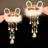 Pasador de Pelo con Flores Chinas, Perlas y Conejo Chinese Flower Pearl Rabbit Hair Clip