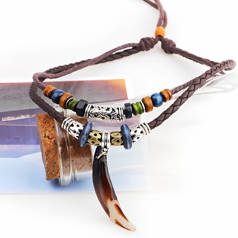 Collar con Diente de Lobo Étnico para la Abundancia Ethnic Wolf Tooth Wealth Necklace