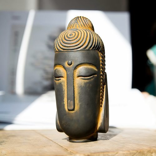 Estatua de Buda Meditando de Resina Fundida con Óxido Estatua de Buda Meditando de Resina Fundida con Óxido