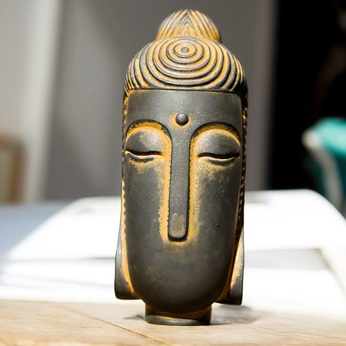 Estatua de Buda Meditando de Resina Fundida con Óxido Estatua de Buda Meditando de Resina Fundida con Óxido