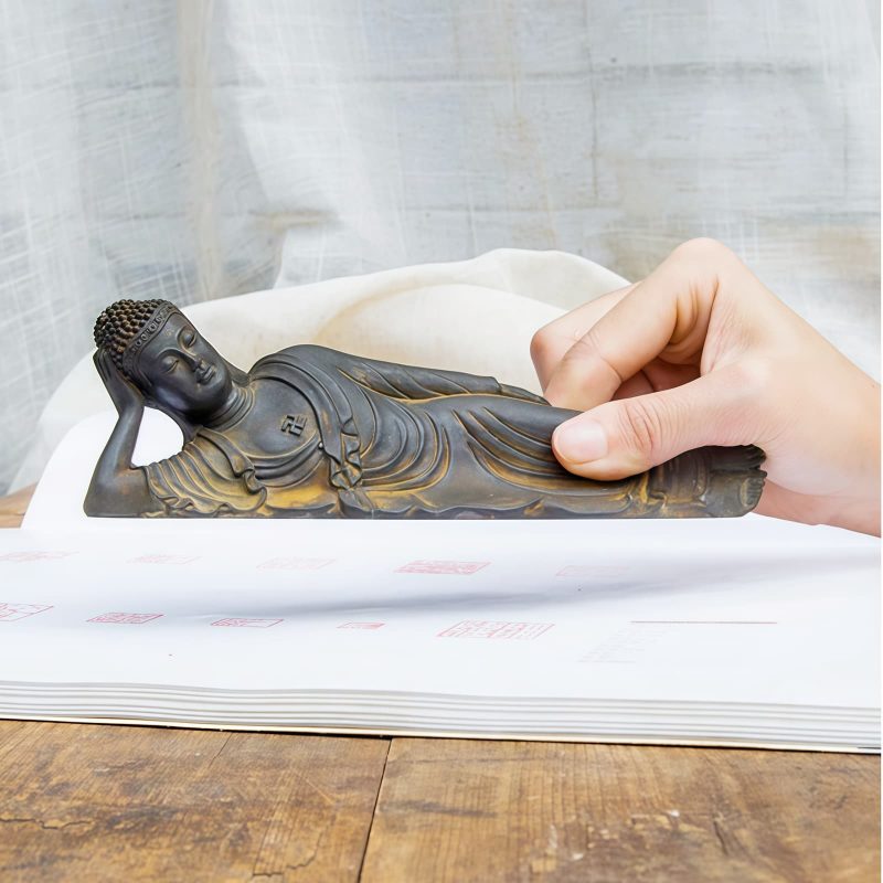 Estatua de Buda Shakyamuni de Hierro Rústico Rustic Iron Shakyamuni Buddha Statue