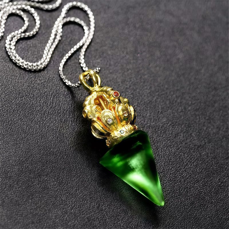Collar con colgante de cristal Liuli de Loto Dorje Vajra Tibetano Tibetan Dorje Vajra Lotus Liuli Crystal Necklace Pendant