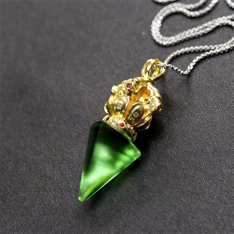Collar con colgante de cristal Liuli de Loto Dorje Vajra Tibetano Tibetan Dorje Vajra Lotus Liuli Crystal Necklace Pendant