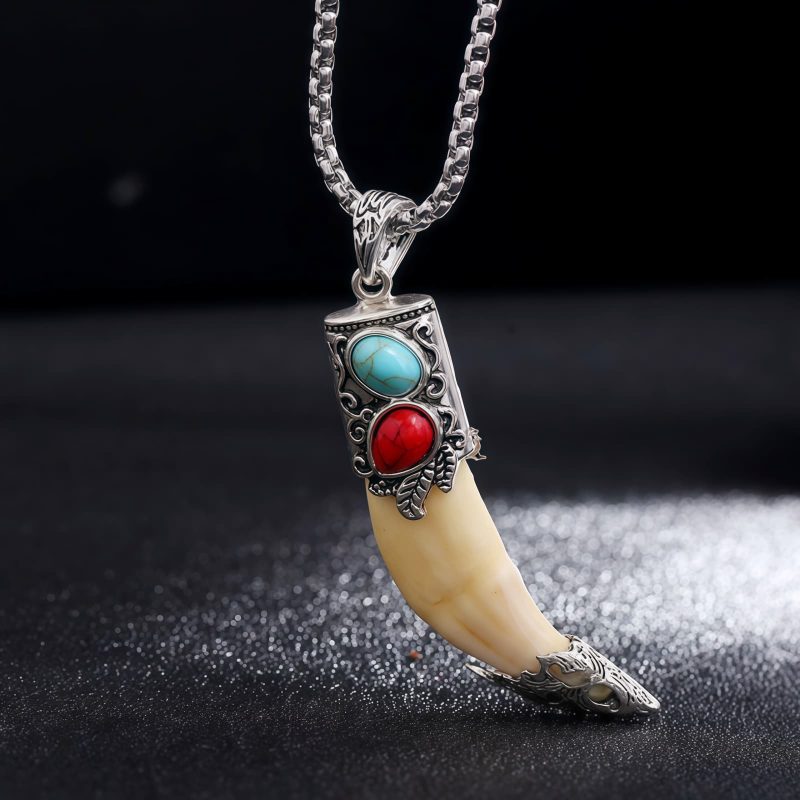 Collar con dije de diente de lobo de acero de titanio Titanium Steel Wolf Tooth Pendant Necklace