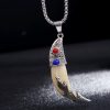Collar con dije de diente de lobo de acero de titanio Titanium Steel Wolf Tooth Pendant Necklace