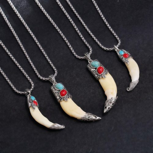 Collar con dije de diente de lobo de acero de titanio Collar con dije de diente de lobo de acero de titanio