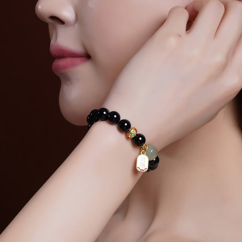 سوار يد من العقيق الأسود و حجر الهيتيان اليشم الثمين Black Onyx Hetian Jade Wealth Bracelet