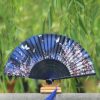 Abanico Plegable de Bambú con Flores de Mariposa Handheld Bamboo Folding Fan with Butterfly Flowers