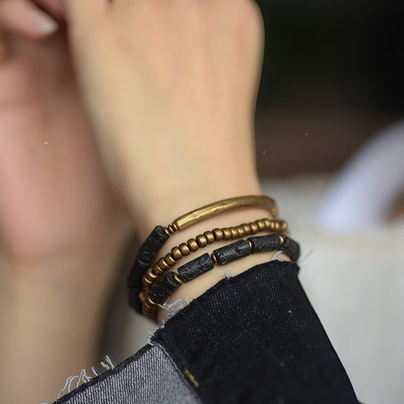 Pulsera Calmante de Vueltas Múltiples de Roca de Lava y Latón Lava Rock Brass Multi-Turn Calm Bracelet