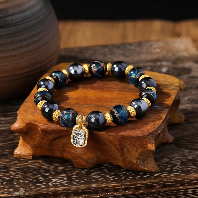 瑠璃ガラス製チベット富裕の女神ブレスレット Liuli Glass Tibetan Goddess of Wealth Bracelet