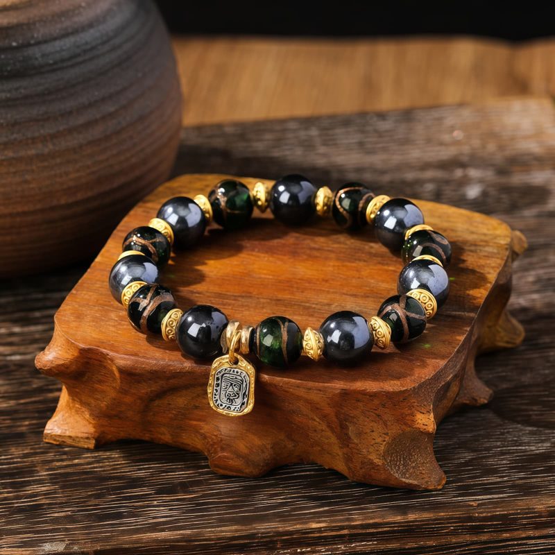 瑠璃ガラス製チベット富裕の女神ブレスレット Liuli Glass Tibetan Goddess of Wealth Bracelet