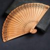 Abanico Plegable de Madera de Thuja Nubes Auspiciosas Thuja Wood Auspicious Clouds Folding Fan