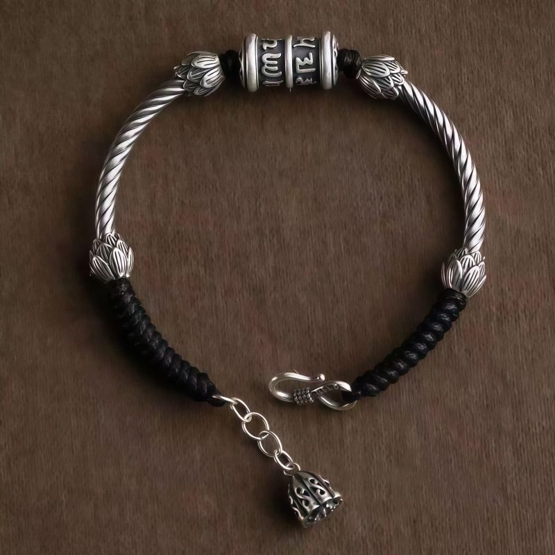 Pulsera de Loto de Cobre Tibetana con Om Mani Padme Hum Tibetan Copper Lotus Bracelet with Om Mani Padme Hum