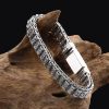 Pulsera Tibetana de Cobre Om Mani Padme Hum Tibetan Copper Om Mani Padme Hum Bracelet