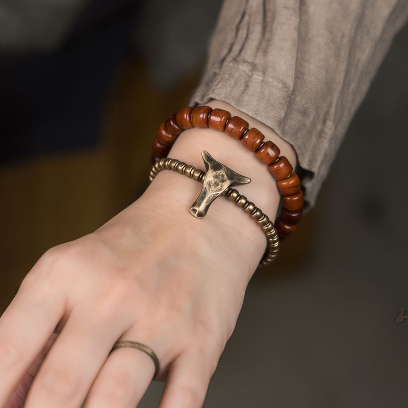 Pulsera Tibetana de Fuerza de Hueso de Yak con Colgante de Cobre Yak Bone Tibetan Strength Bracelet with Copper Pendant