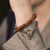 Pulsera Tibetana de Fuerza de Hueso de Yak con Colgante de Cobre Yak Bone Tibetan Strength Bracelet with Copper Pendant