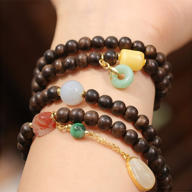 سوار خرز مالا 108 من خشب العود بروناي Brunei Agarwood 108 Mala Beads Bracelet