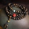 Gelang Meditasi Agarwood Turquoise dengan 108 Butir Turquoise Agarwood Meditation Bracelet with 108 Beads